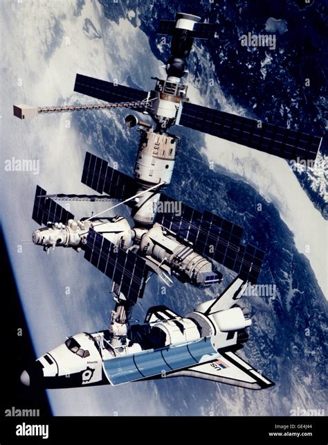 mir porn|Mir (station spatiale) — Wikipédia